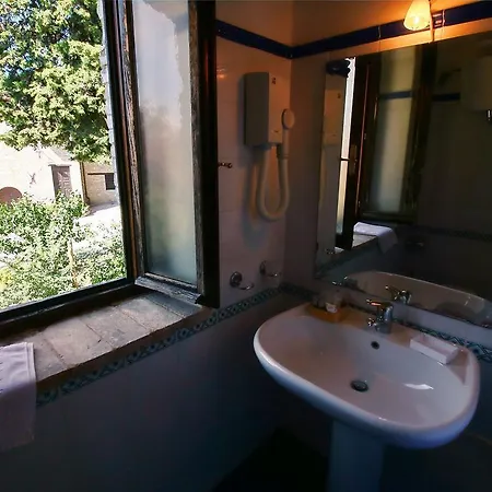 Casa Girasole Фермерский дом Монтефалько